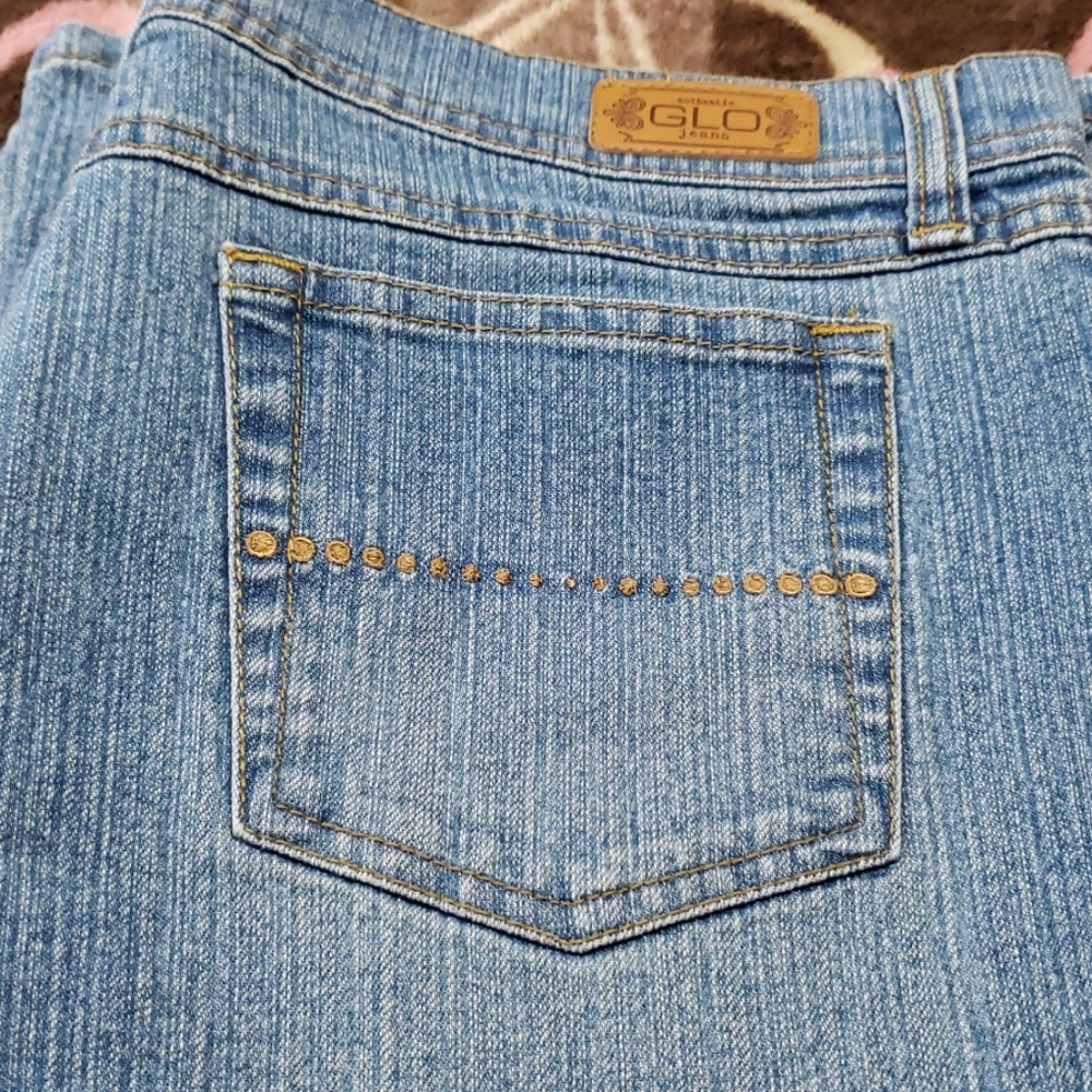 Jeans - Picture 2 of 6